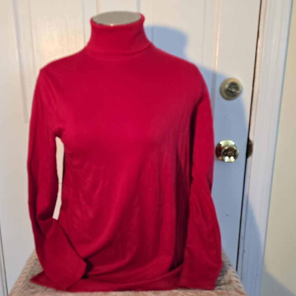 Lands' End Red Turtleneck Size S (6-8) 100% Cotton Super Soft